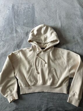 Zara Cream Cropped Hoodie Sweatshirt - Women Sweaters
